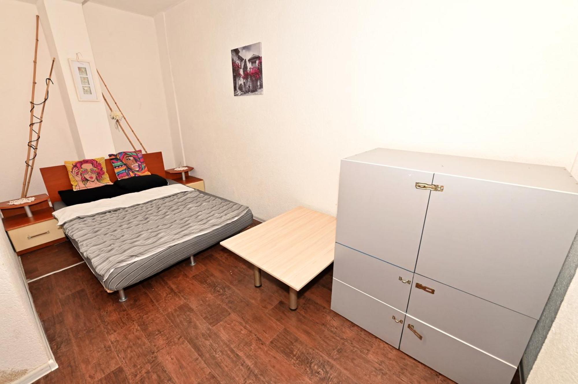 Blue Lake Hostel Ohrid Bagian luar foto